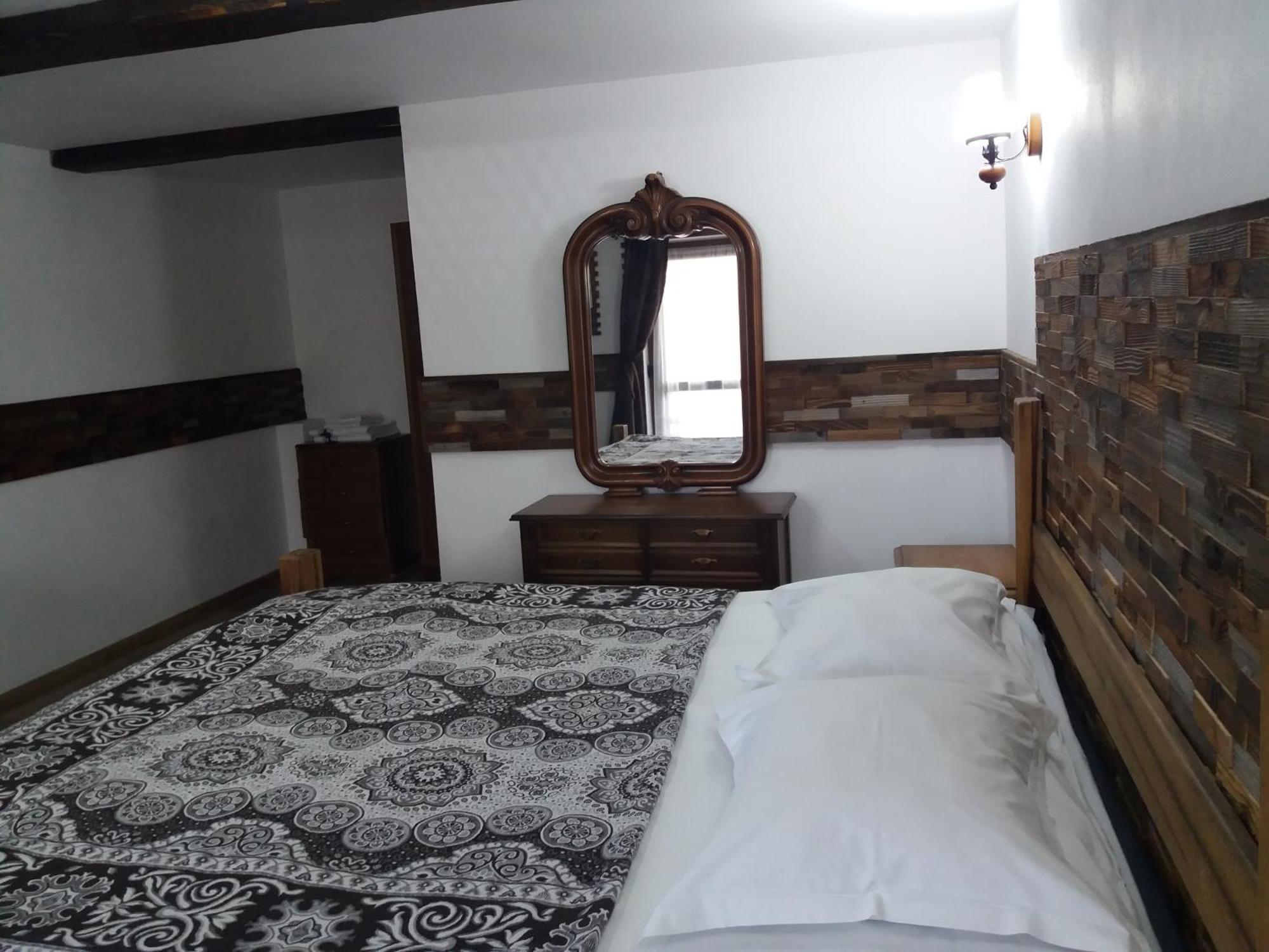 Pensiunea Alunis Sadova (Suceava) Quarto foto